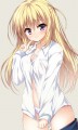 恥じらい金髪ちゃん