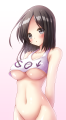 黒髪下乳お姉さん