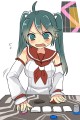 ひっしにつまみを回す五十鈴ちゃん